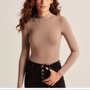 Abercrombie & Fitch tan mock neck bodysuit